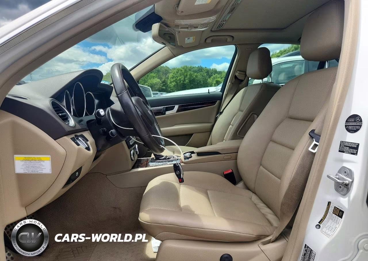2014 Mercedes-Benz C 300 4Matic VIN:WDDGF8AB6ER317155 - 7