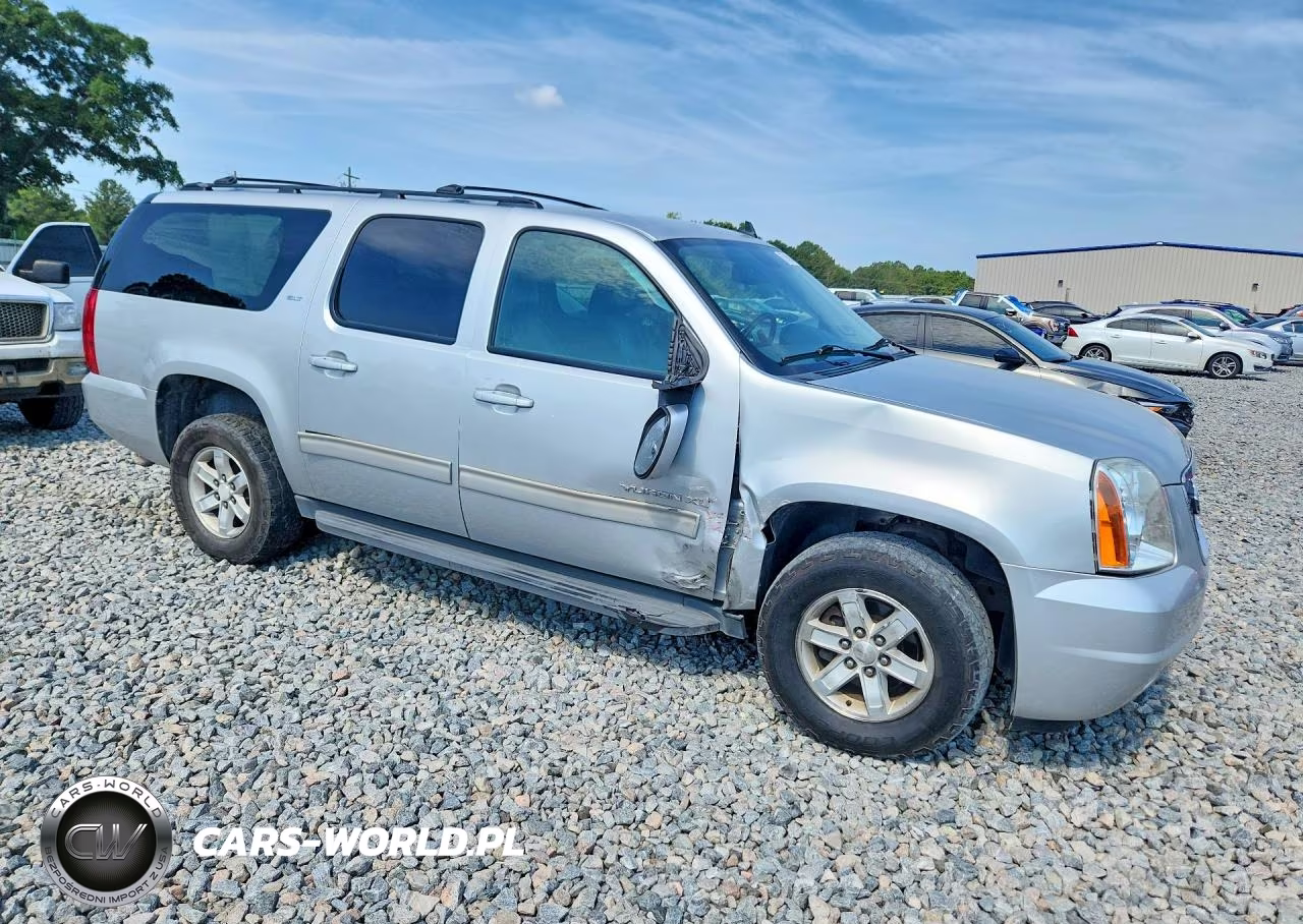 2013 GMC Yukon Xl K1500 Slt VIN:1GKS2KE79DR304258 - 4