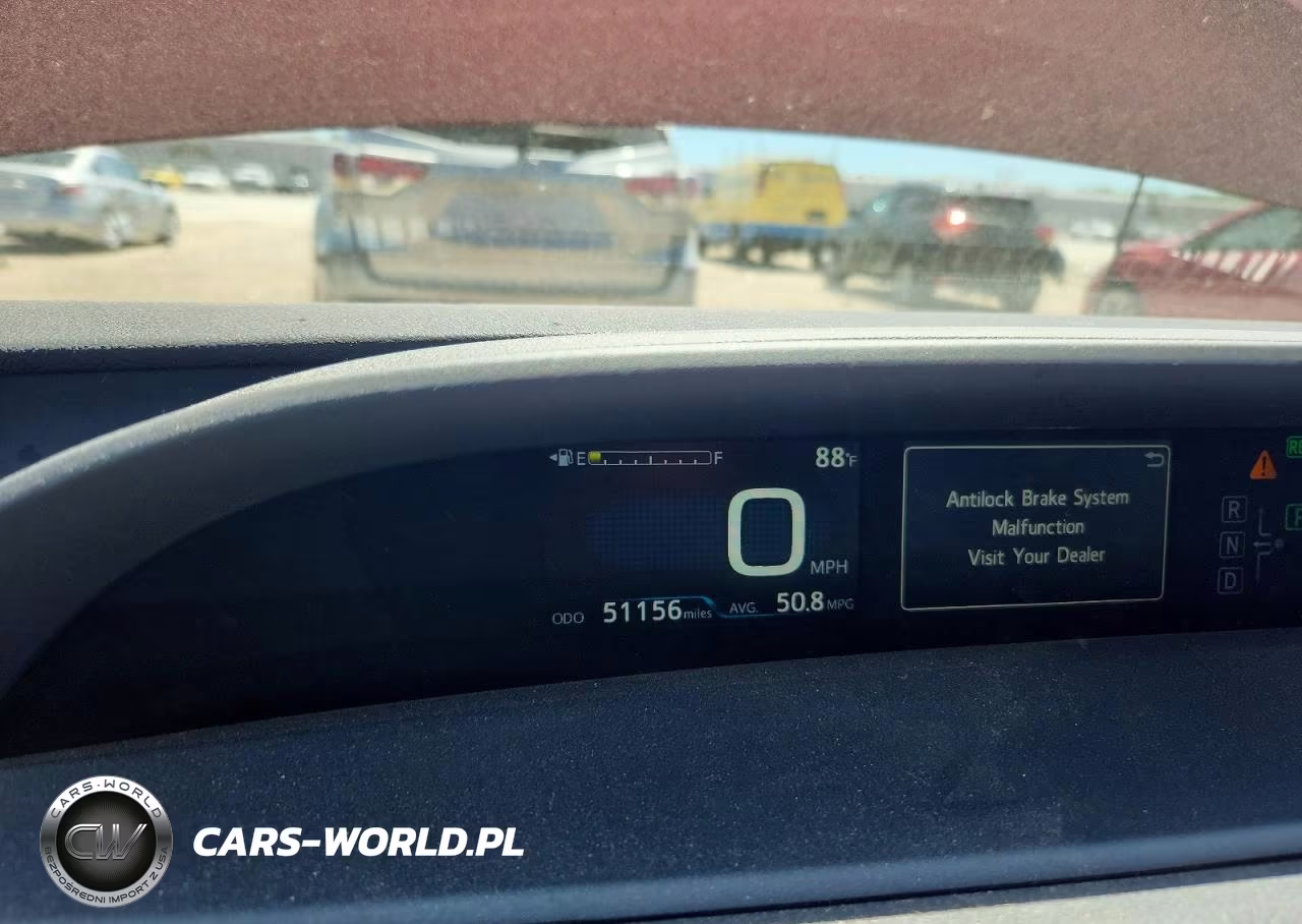 2017 Toyota Prius Two VIN:JTDKBRFUXH3054448 - 9