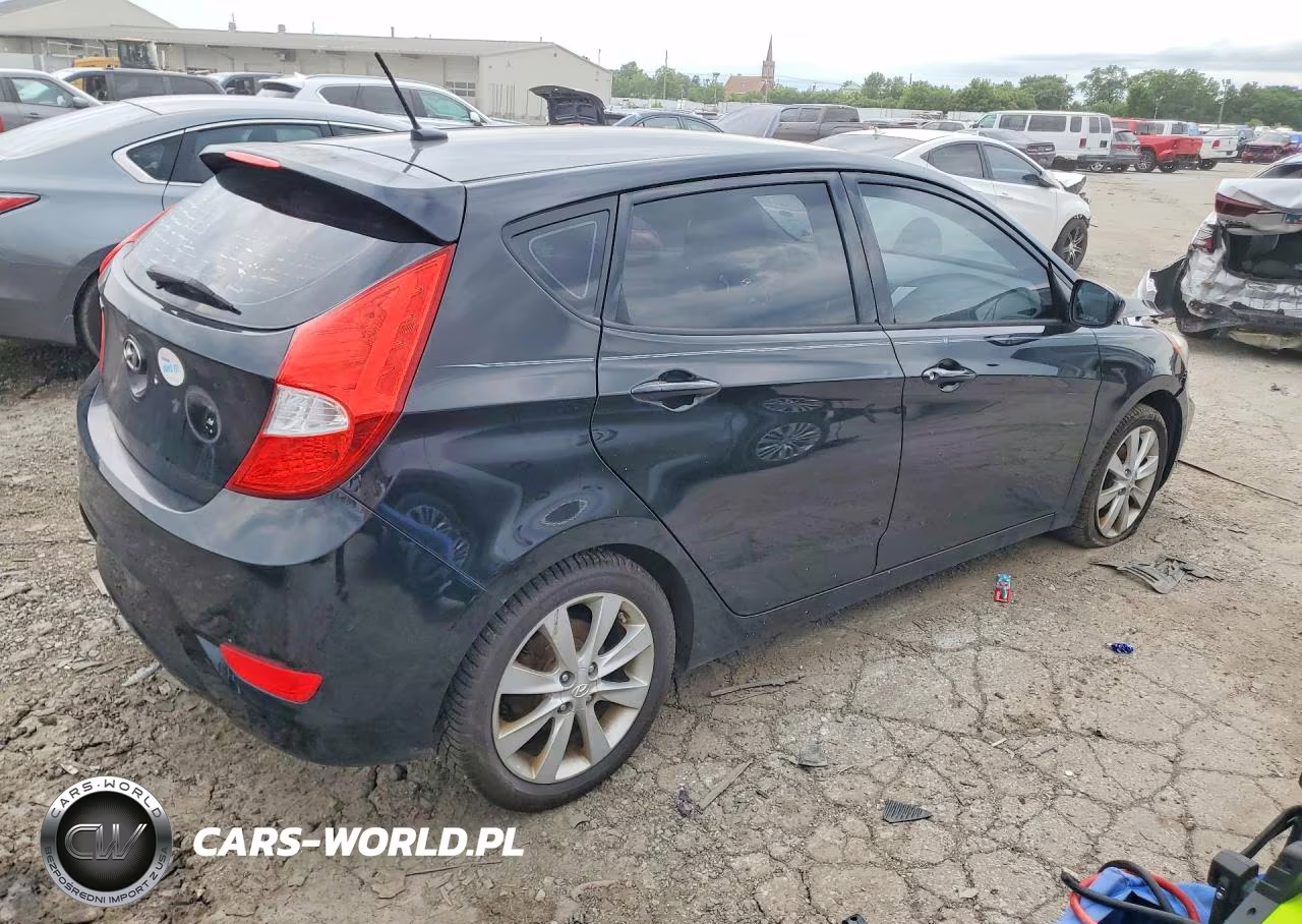 2012 Hyundai Accent Se VIN:KMHCU5AEXCU045013 - 3