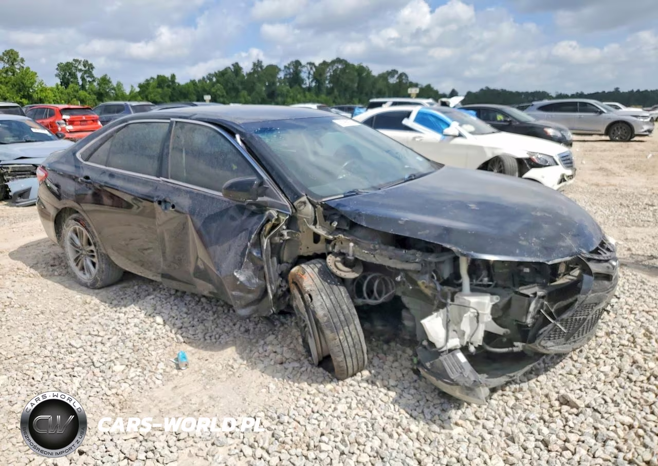 2016 Toyota Camry Se VIN:4T1BF1FKXGU221657 - 4