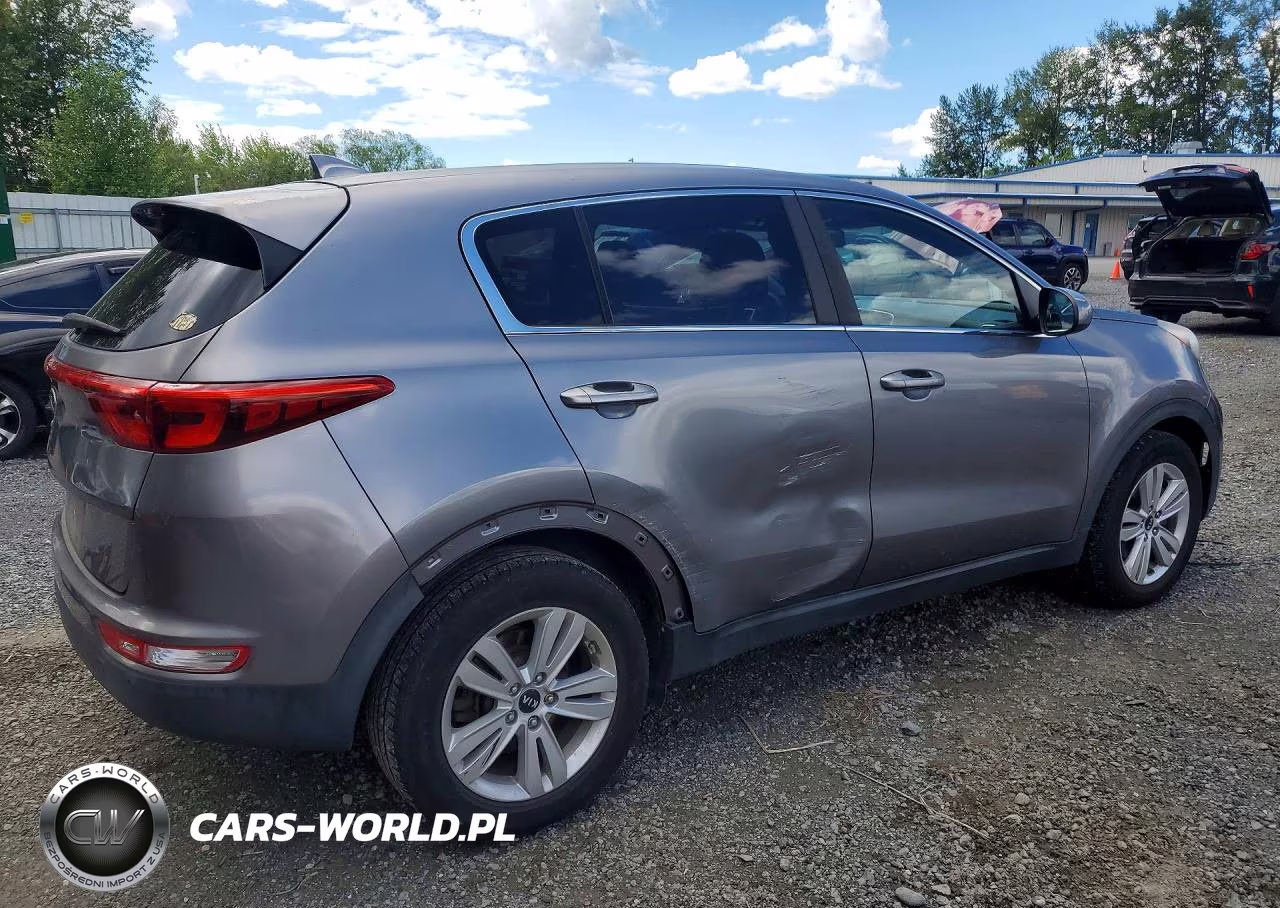 2017 Kia Sportage Lx VIN:KNDPM3AC1H7153034 - 3