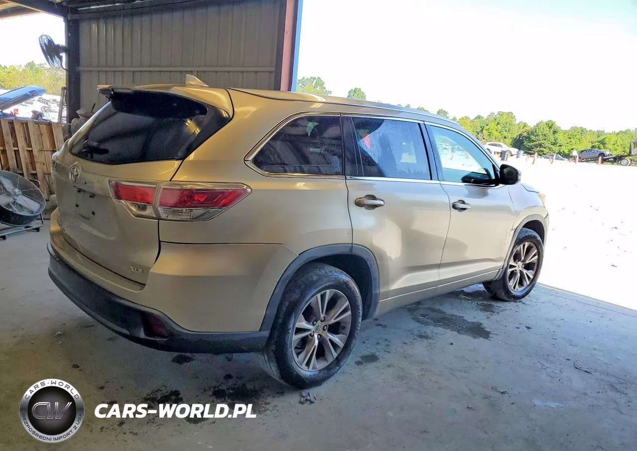 2014 Toyota Highlander Xle VIN:5TDKKRFH0ES020127 - 3