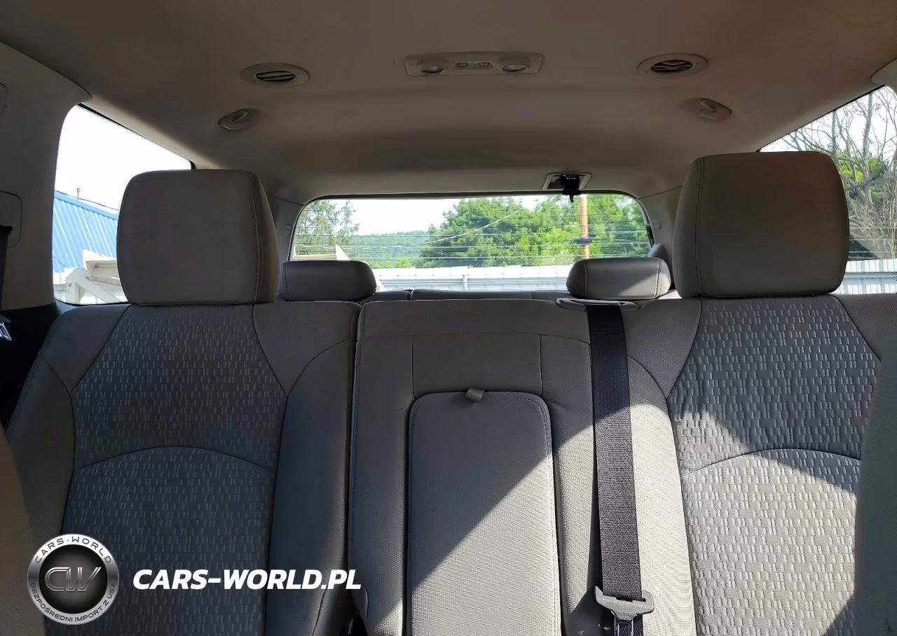 2011 GMC Acadia Sle VIN:1GKKRPED2BJ355563 - 10