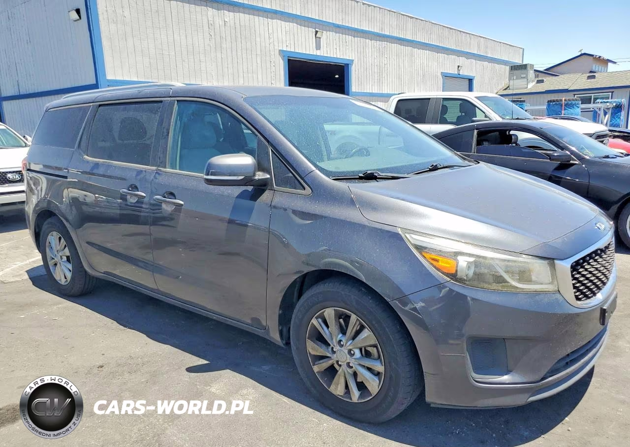 2016 Kia Sedona Lx VIN:KNDMB5C12G6089302 - 4