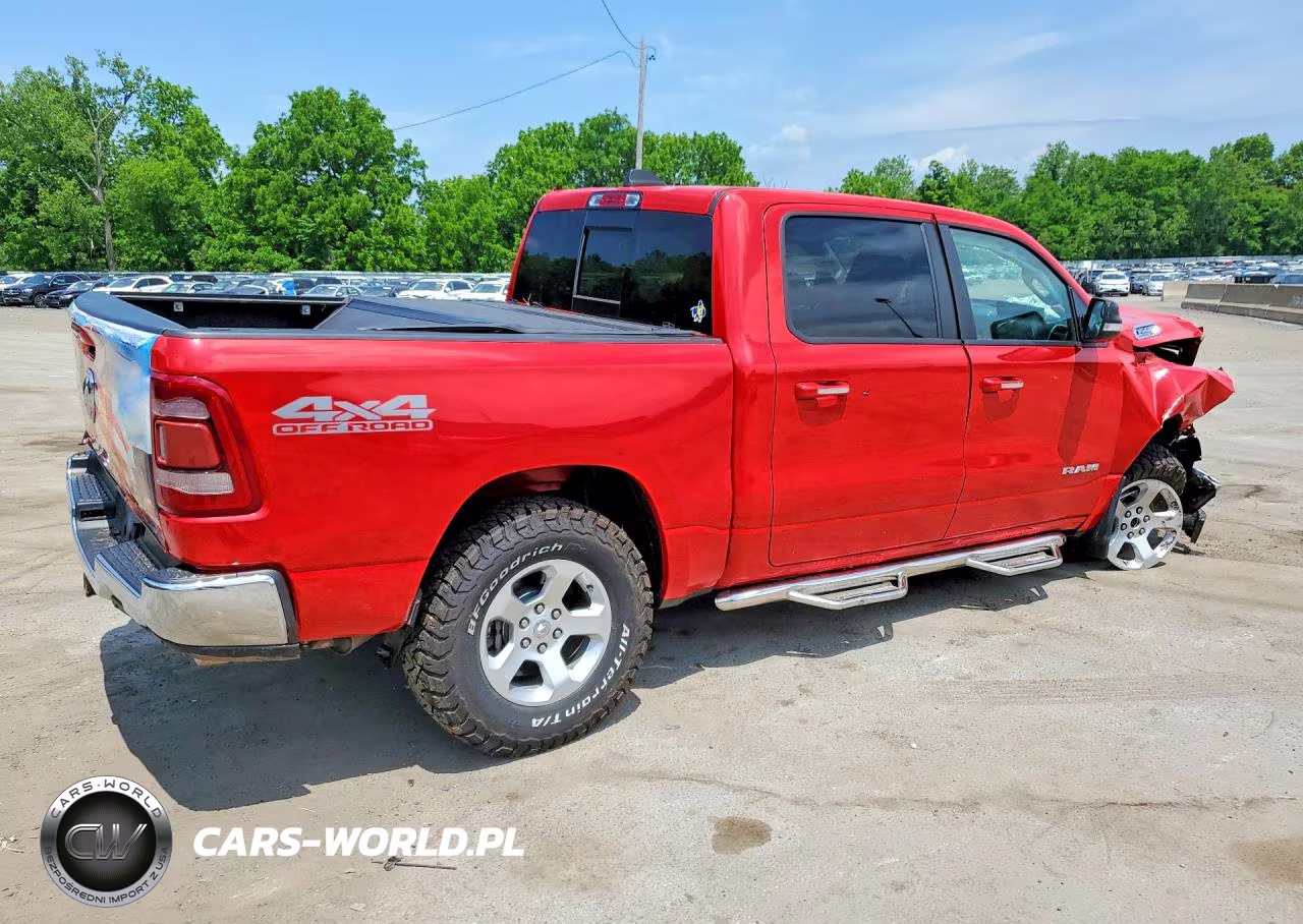 2019 Ram 1500 Big Horn VIN:1C6SRFFT8KN750455 - 3