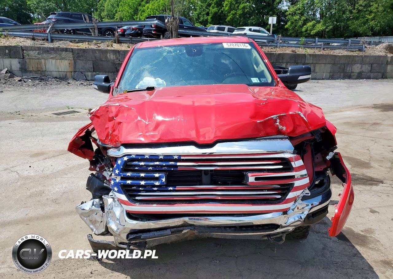 2019 Ram 1500 Big Horn VIN:1C6SRFFT8KN750455 - 5