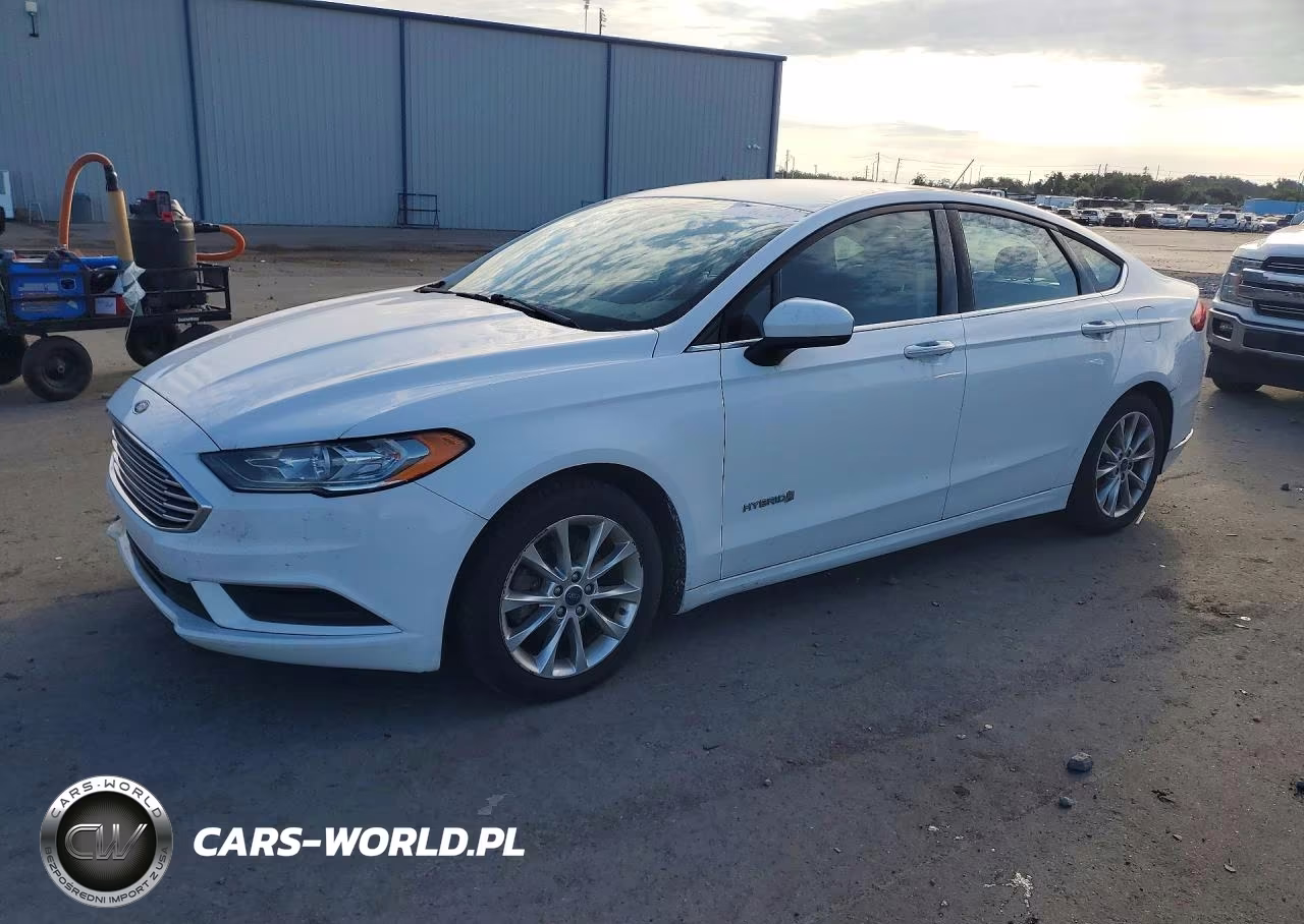 2017 Ford Fusion Se Hybrid – zdjęcie 1 z 12