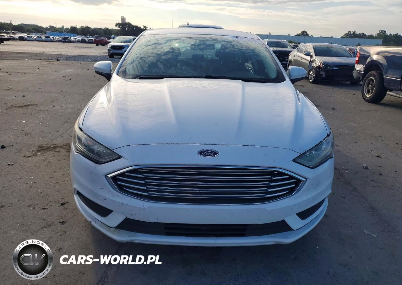 2017 Ford Fusion Se Hybrid VIN:3FA6P0LU2HR223467 - 5