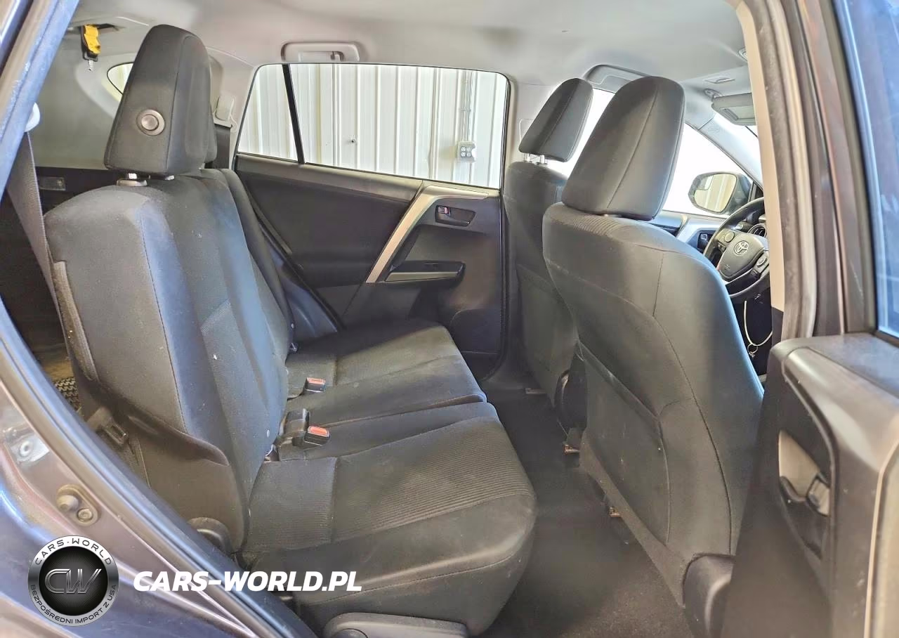 2018 Toyota Rav4 Le VIN:JTMBFREV8JJ243776 - 10