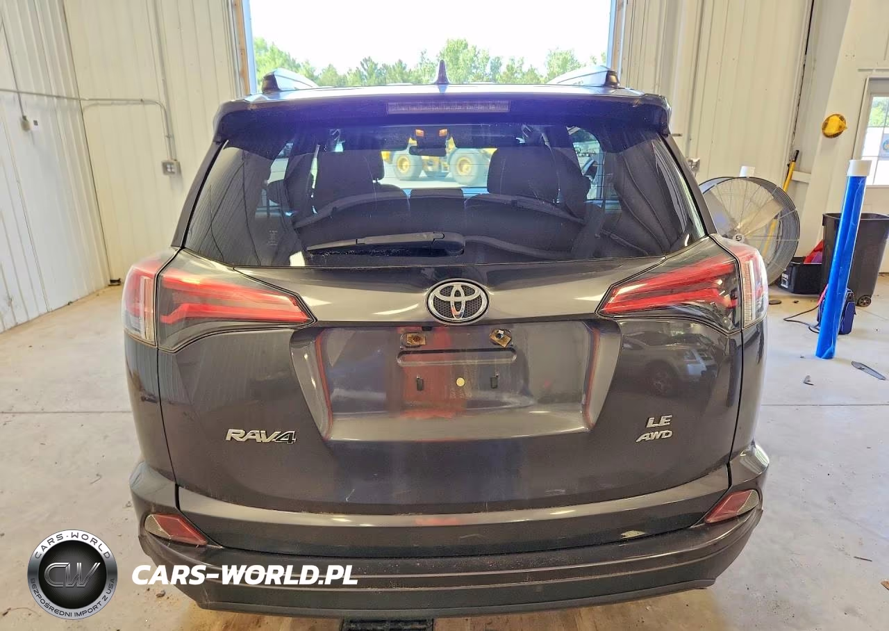 2018 Toyota Rav4 Le VIN:JTMBFREV8JJ243776 - 6