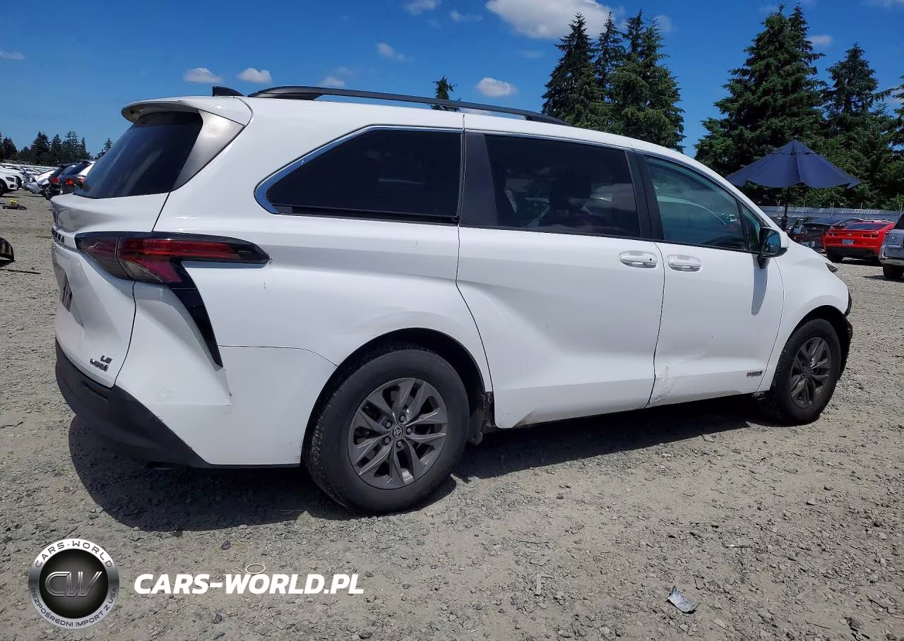 2021 Toyota Sienna Le VIN:5TDKRKEC9MS062433 - 3