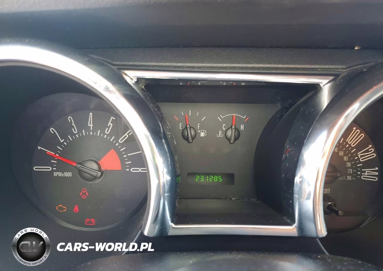 2005 Ford Mustang VIN:1ZVFT84N355194469 - 9