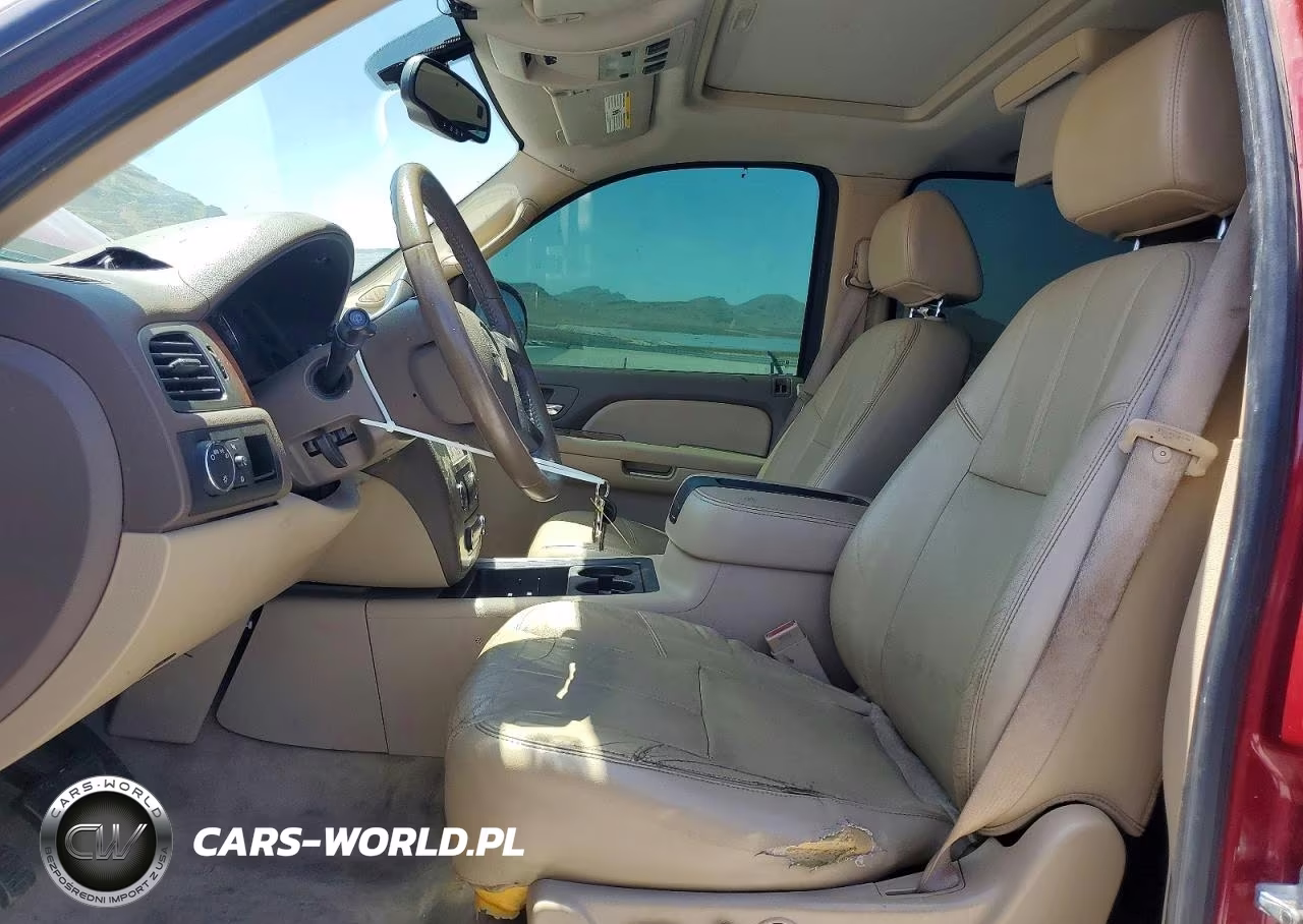 2007 GMC Yukon VIN:1GKFC13067R124478 - 7
