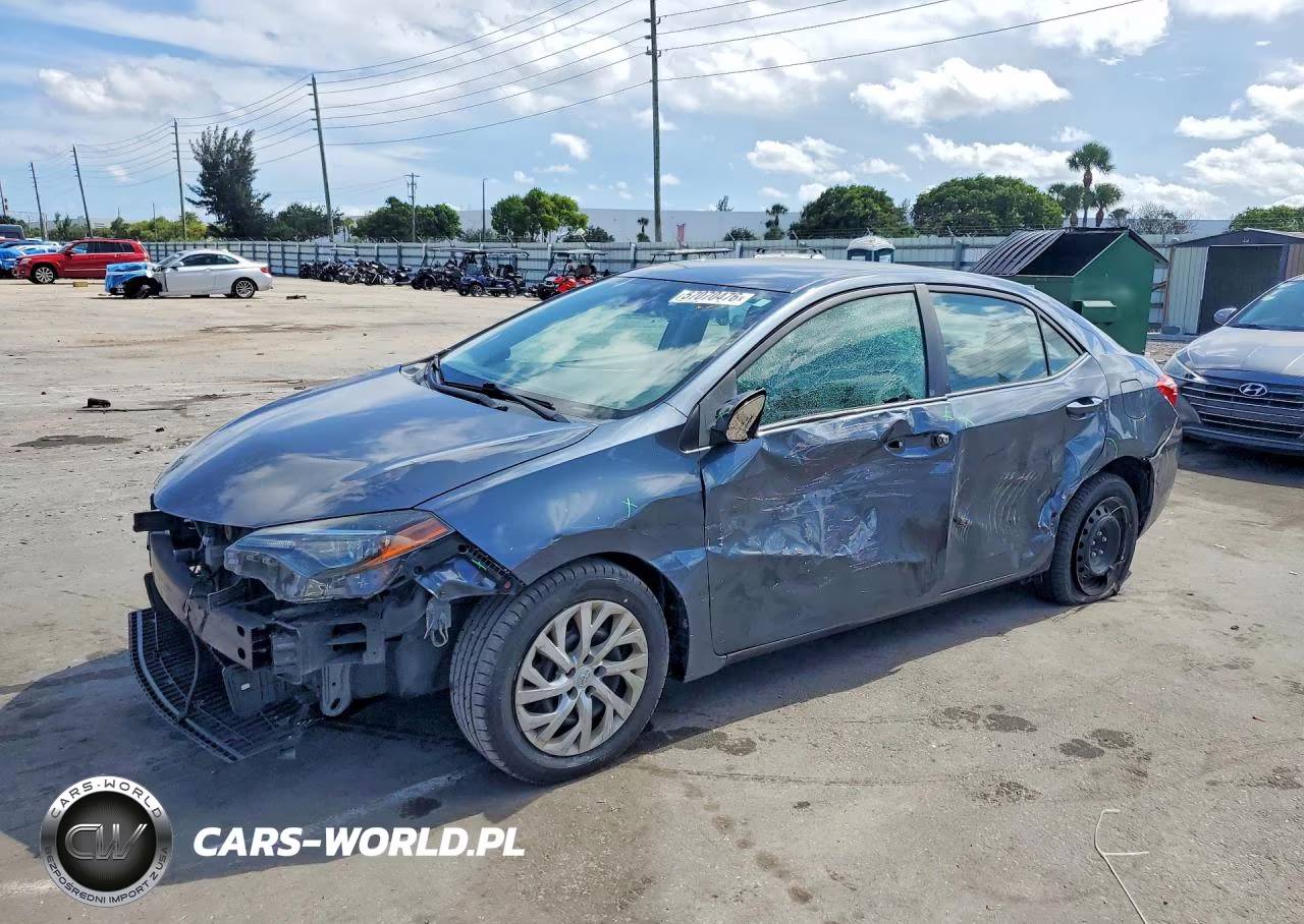 2018 Toyota Corolla Le – zdjęcie 1 z 12