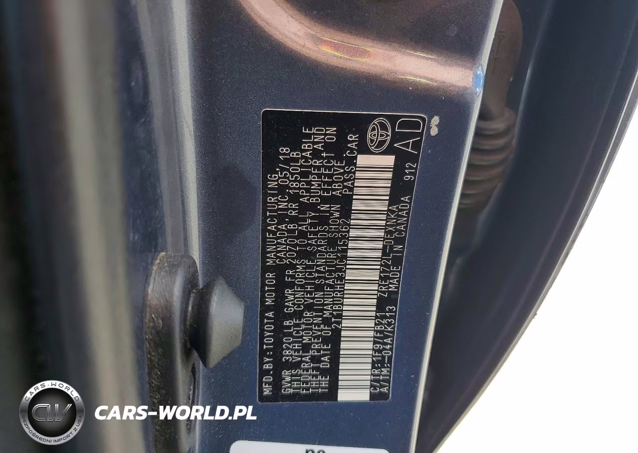 2018 Toyota Corolla Le VIN:2T1BURHE3JC115362 - 12
