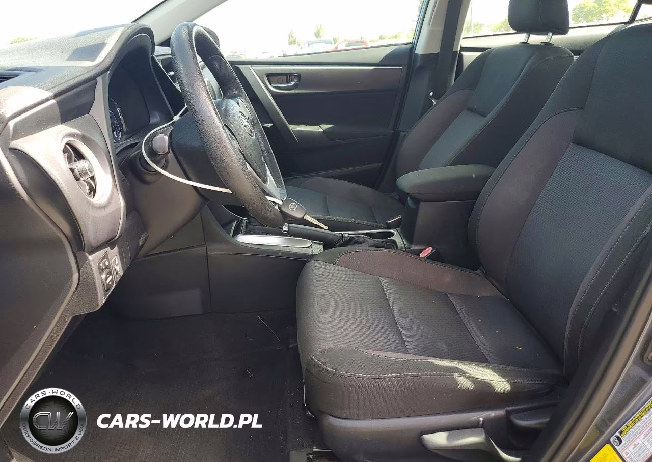 2018 Toyota Corolla Le VIN:2T1BURHE3JC115362 - 7