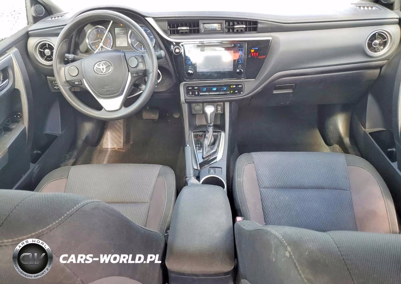 2018 Toyota Corolla Le VIN:2T1BURHE3JC115362 - 8