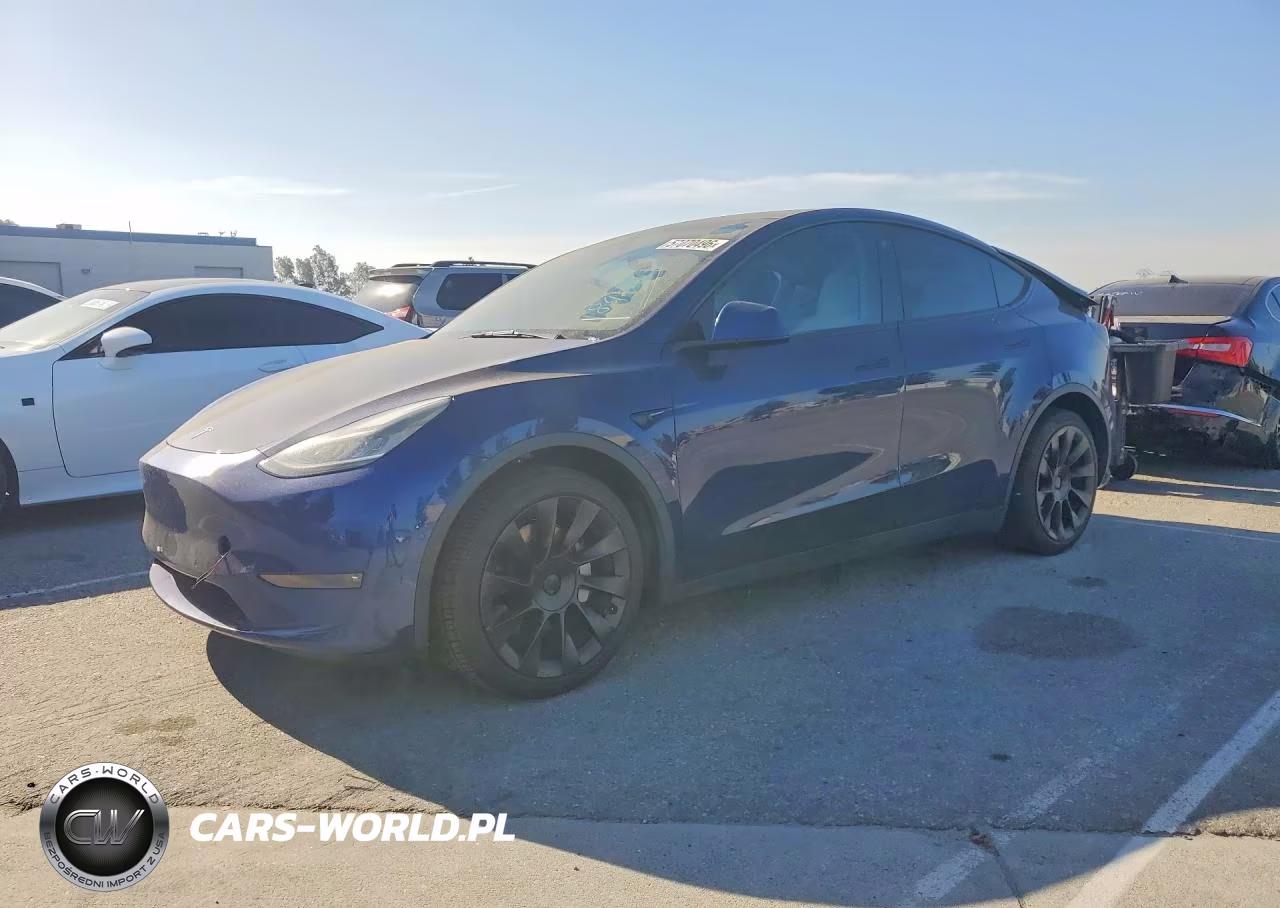 2021 Tesla Model Y – zdjęcie 1 z 12