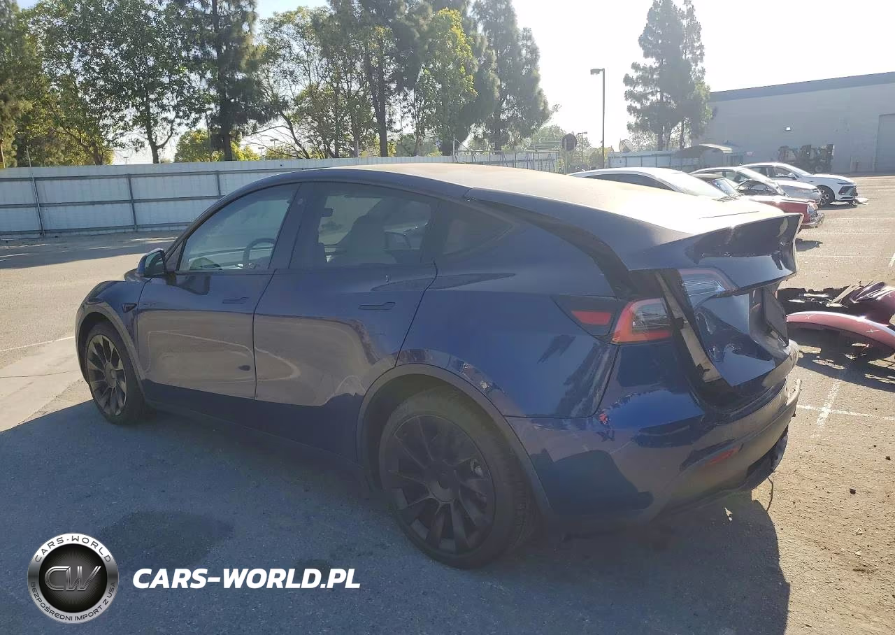 2021 Tesla Model Y VIN:5YJYGDEE6MF138384 - 2