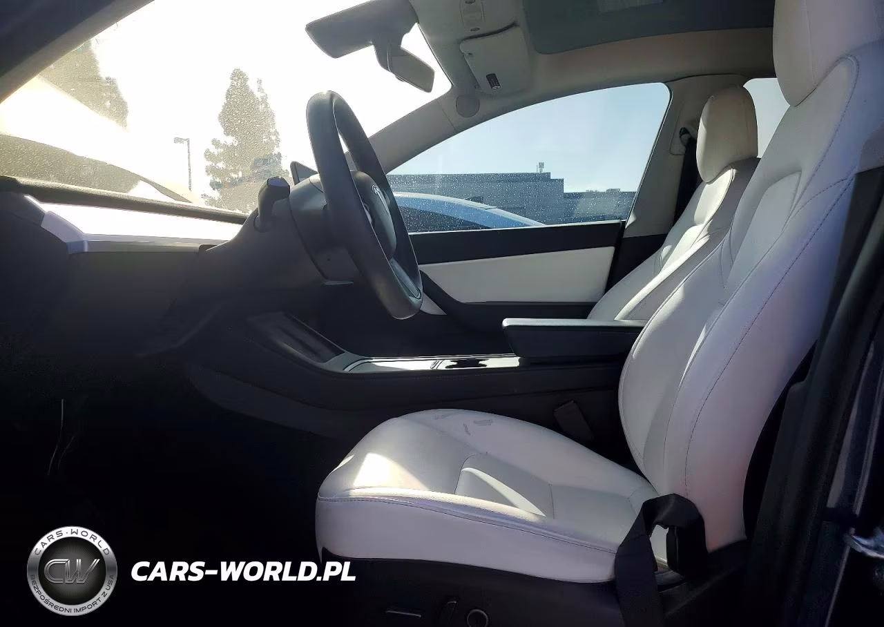 2021 Tesla Model Y VIN:5YJYGDEE6MF138384 - 7