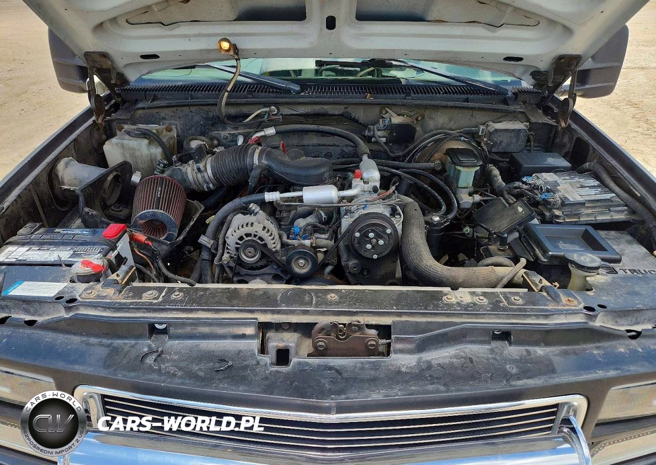 1999 Chevrolet Suburban K1500 VIN:1GNFK16R2XJ369793 - 12