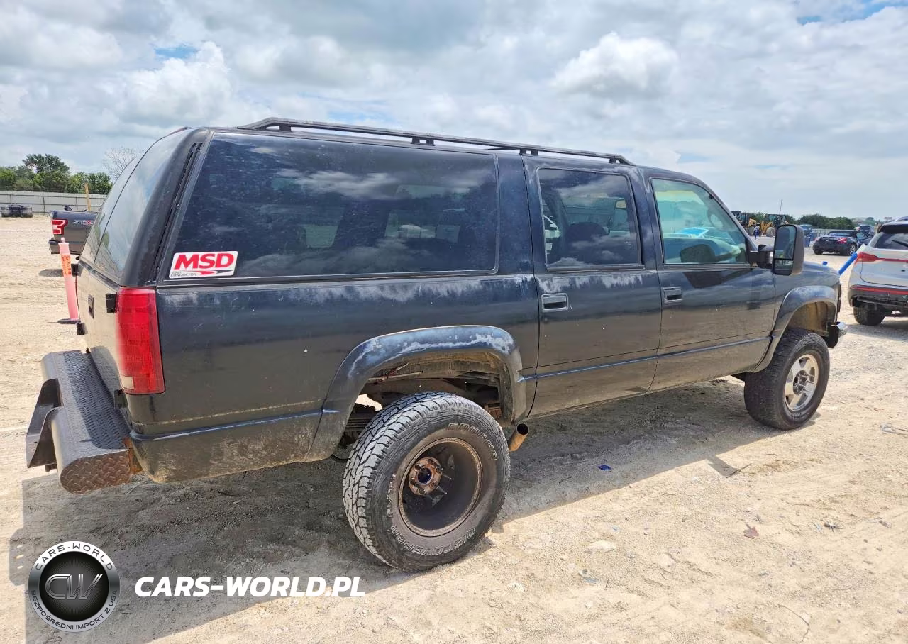1999 Chevrolet Suburban K1500 VIN:1GNFK16R2XJ369793 - 3
