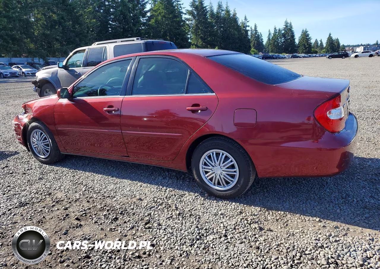 2003 Toyota Camry Le VIN:4T1BE32K83U256003 - 2