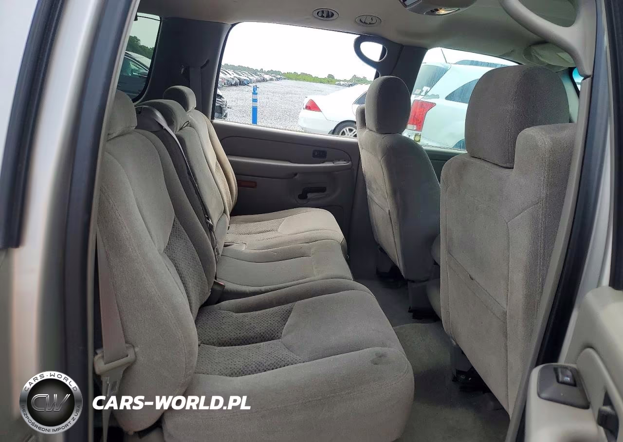 2004 Chevrolet Suburban C1500 VIN:3GNEC16Z84G294989 - 11