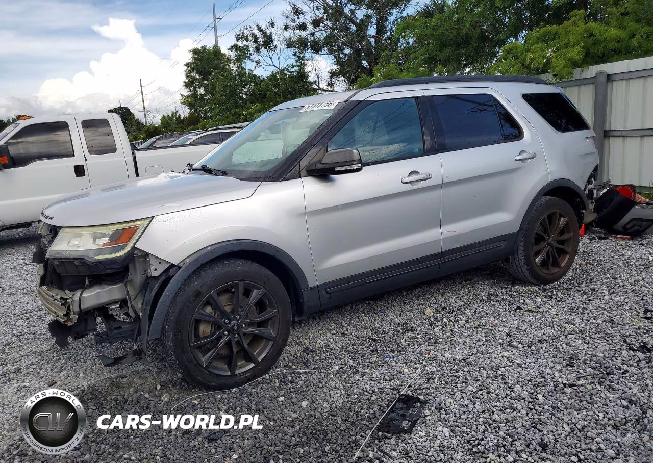 2017 Ford Explorer Xlt – zdjęcie 1 z 14