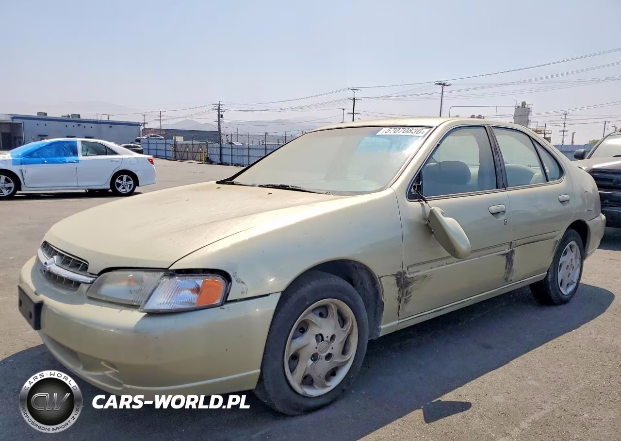 1999 Nissan Altima Xe