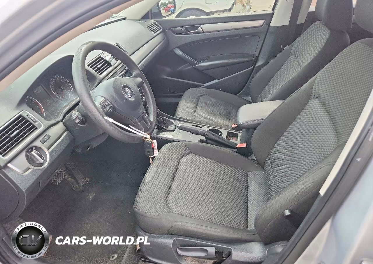 2013 Volkswagen Passat S VIN:1VWAH7A30DC018563 - 7