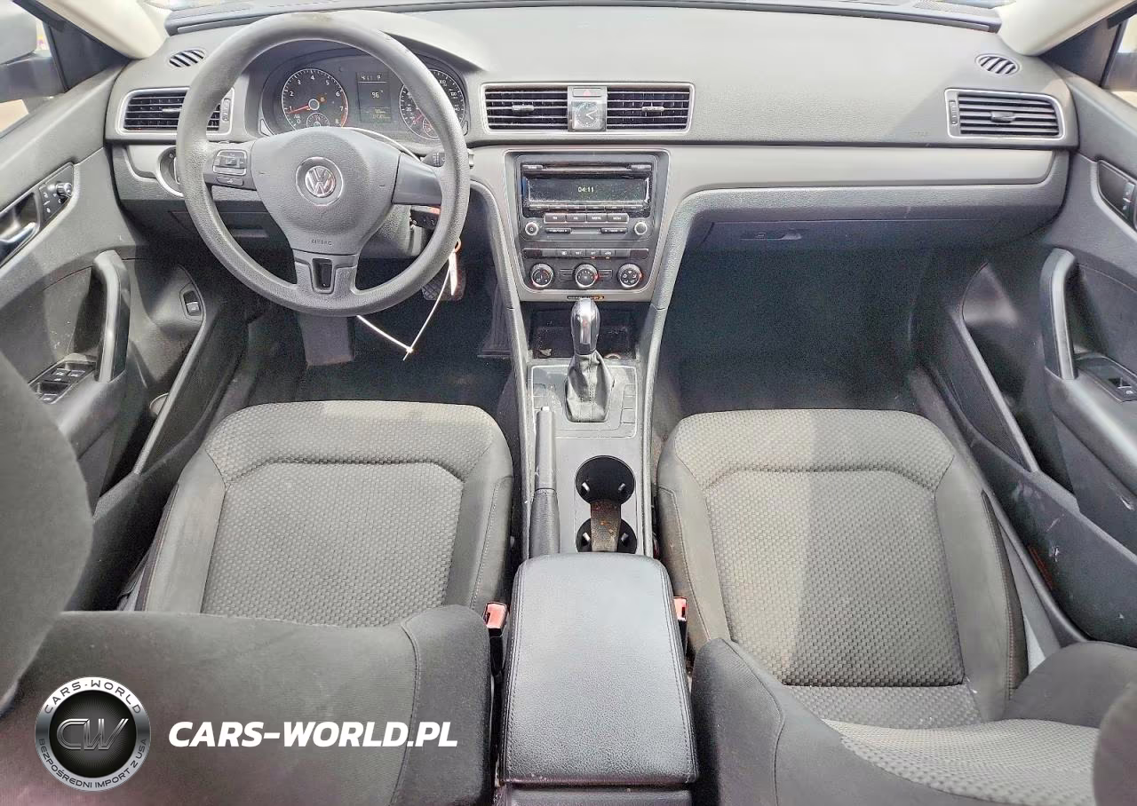 2013 Volkswagen Passat S VIN:1VWAH7A30DC018563 - 8