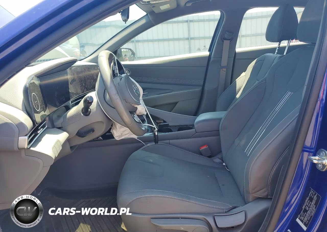 2023 Hyundai Elantra Sel VIN:5NPLS4AG3PH118809 - 7