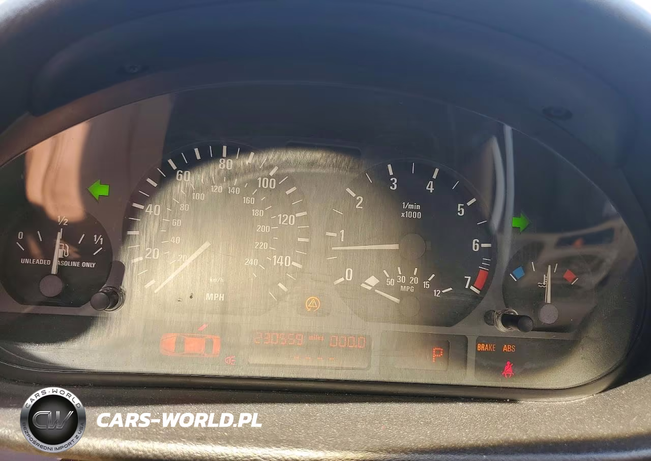 2004 BMW 325 I VIN:WBAET37494NJ95304 - 9