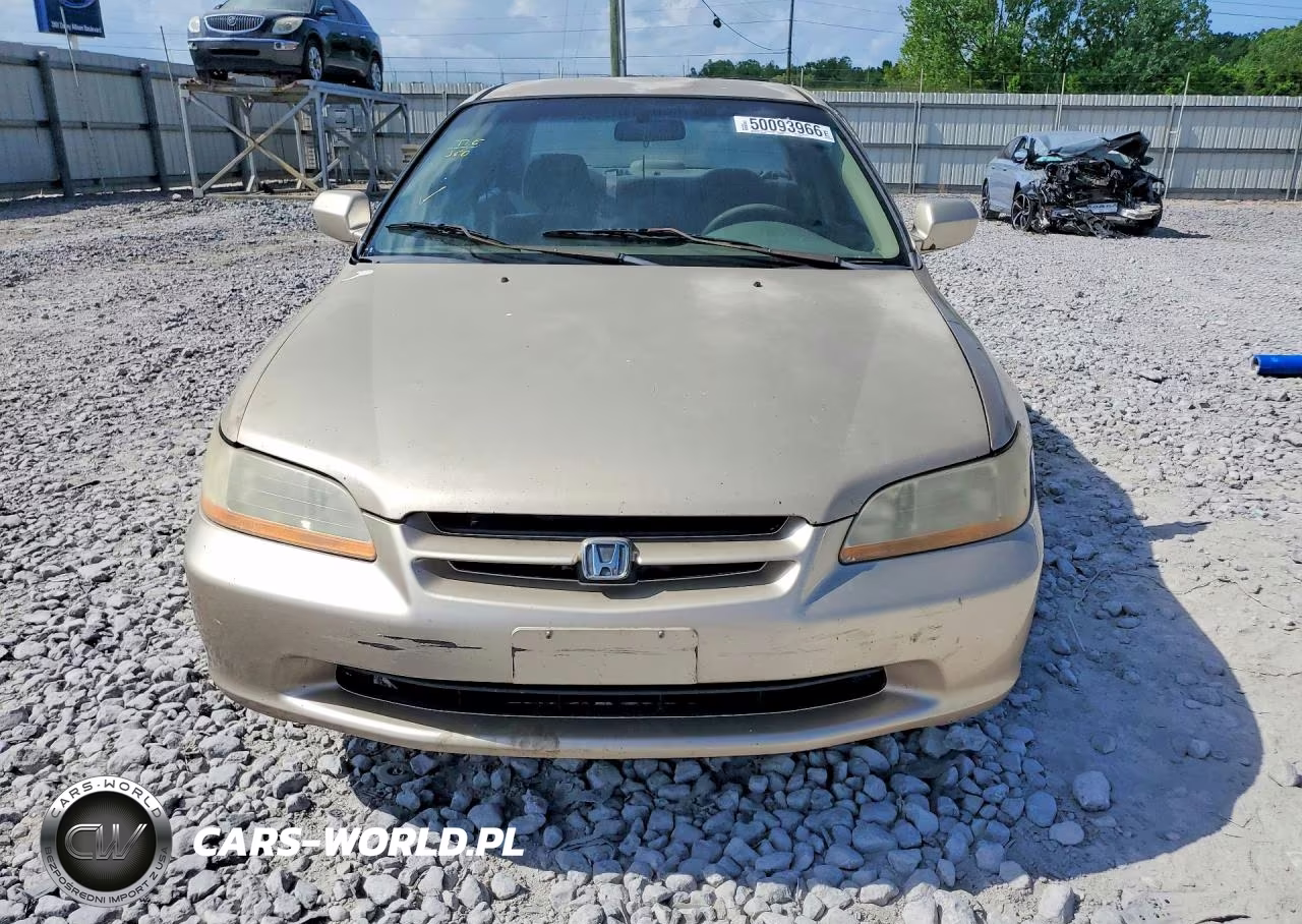 2000 Honda Accord VIN:1HGCG567XYA073829 - 5
