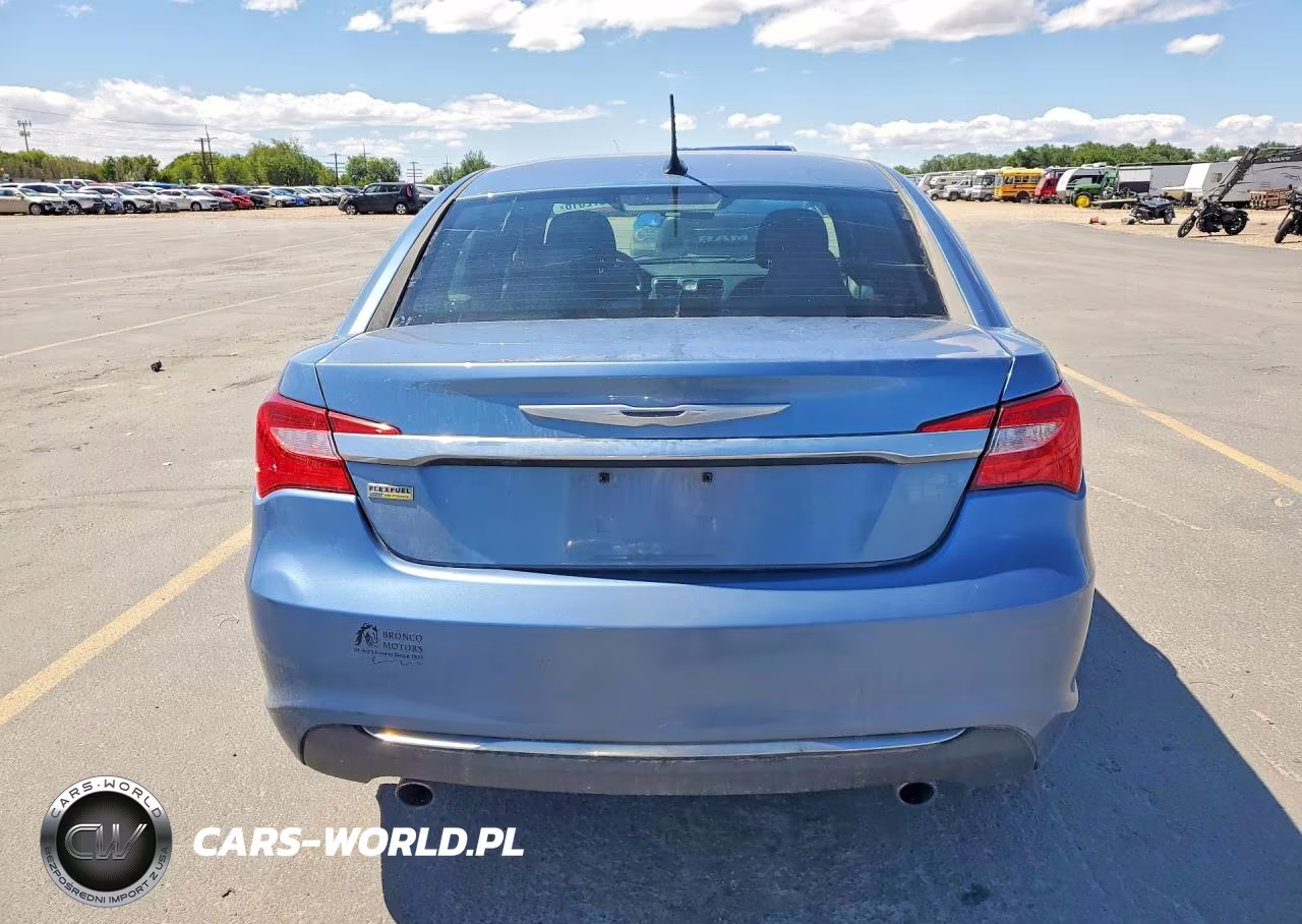 2011 Chrysler 200 Touring VIN:1C3BC1FG8BN553614 - 6