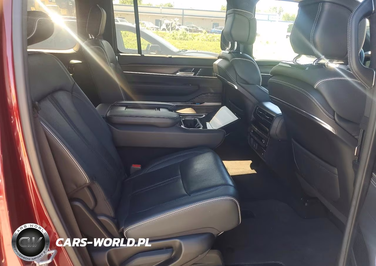 2022 Jeep Grand Wagoneer Series Ii VIN:1C4SJVFJXNS153399 - 10