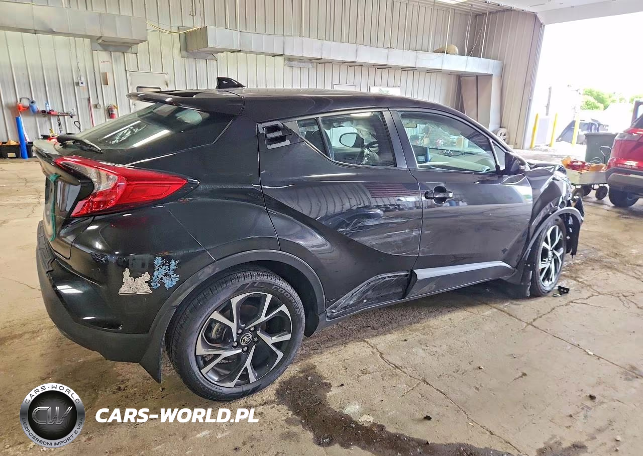 2021 Toyota C-Hr Xle VIN:NMTKHMBX7MR131639 - 3