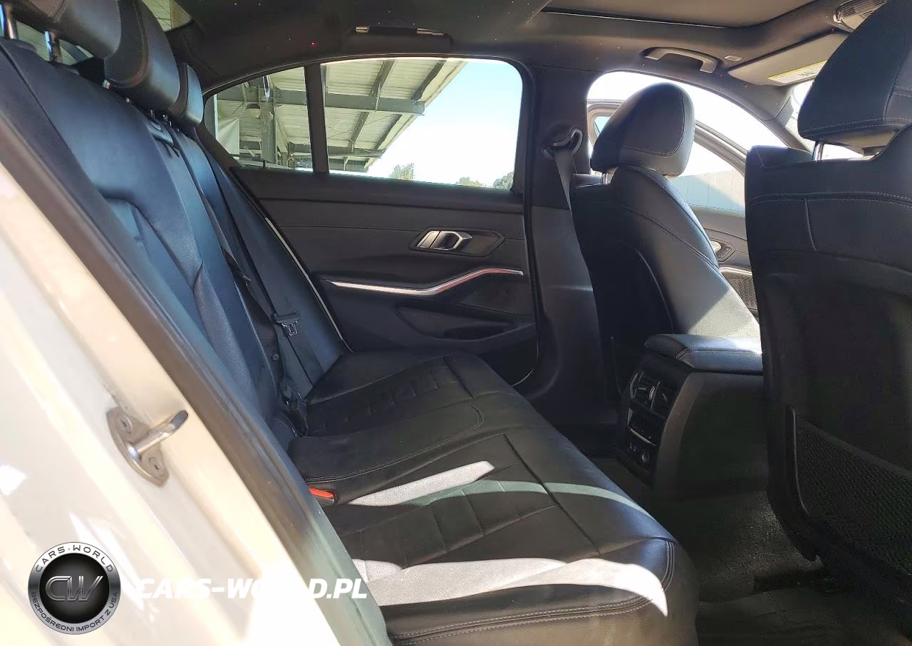 2019 BMW 3 Series VIN:WBA5R1C50KAJ99277 - 10