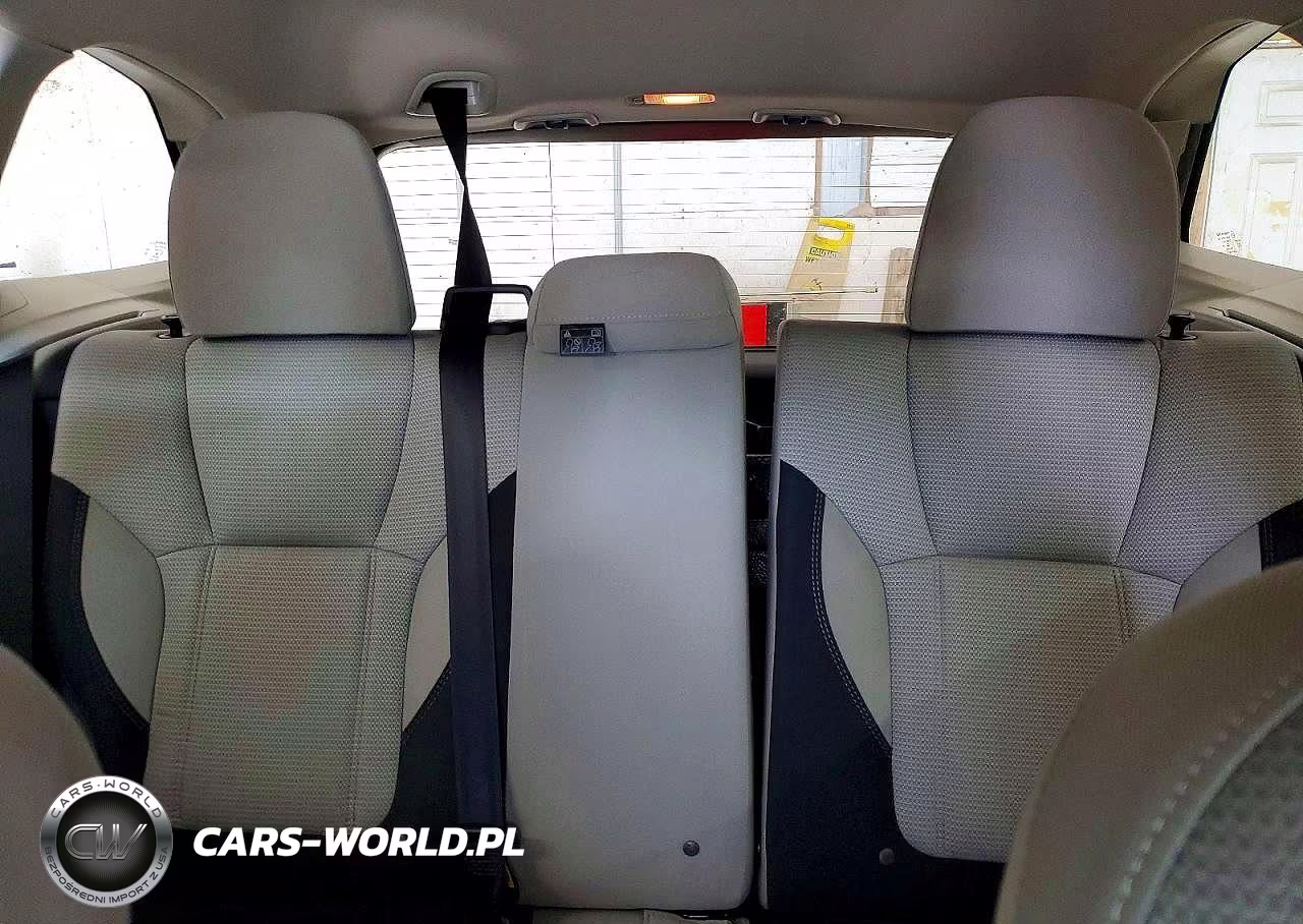 2024 Subaru Forester VIN:JF2SKABCXRH454482 - 10