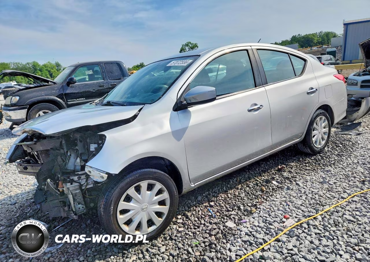 2017 Nissan Versa 1.6 Sv