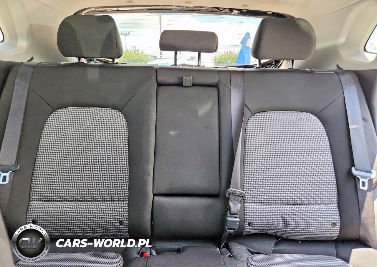 2020 Hyundai Kona Sel VIN:KM8K22AA4LU401033 - 10