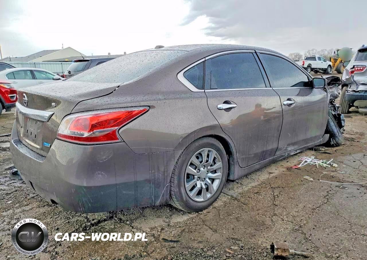 2014 Nissan Altima 2.5 S VIN:1N4AL3AP1EC190993 - 3