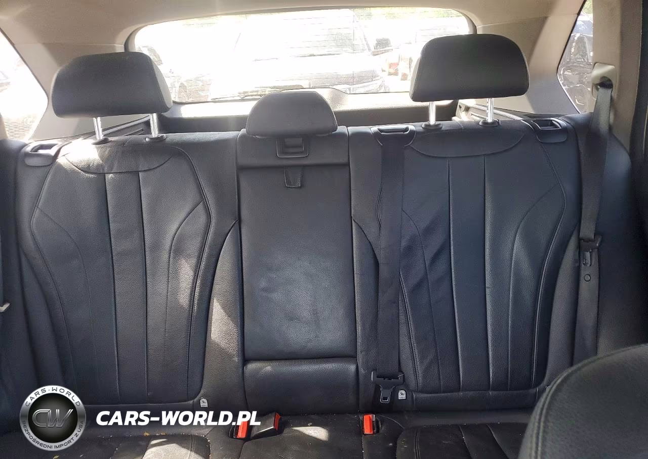 2015 BMW X5 xDrive35I VIN:5UXKR0C57F0K68735 - 10