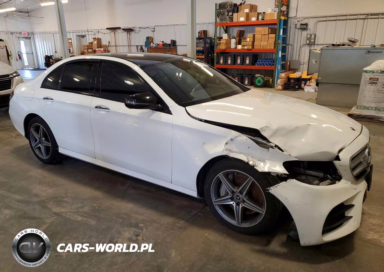 2018 Mercedes-Benz E 300 4Matic VIN:WDDZF4KB1JA381693 - 4