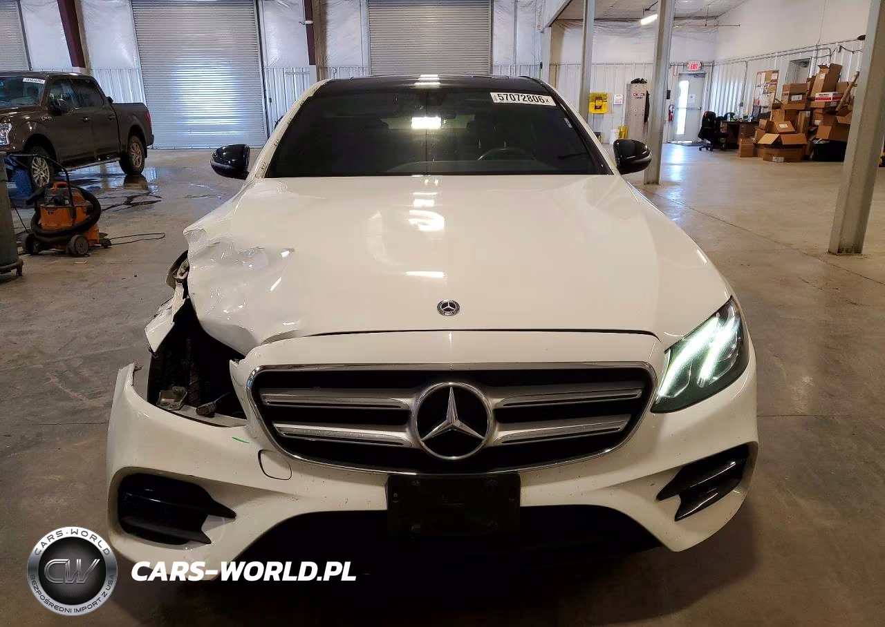 2018 Mercedes-Benz E 300 4Matic VIN:WDDZF4KB1JA381693 - 5