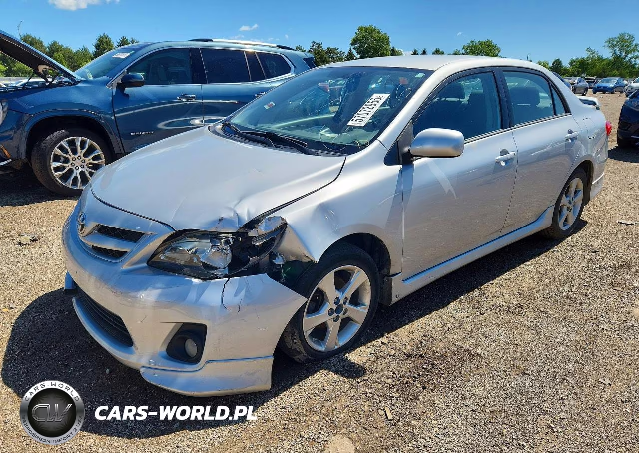 2013 Toyota Corolla S – zdjęcie 1 z 12