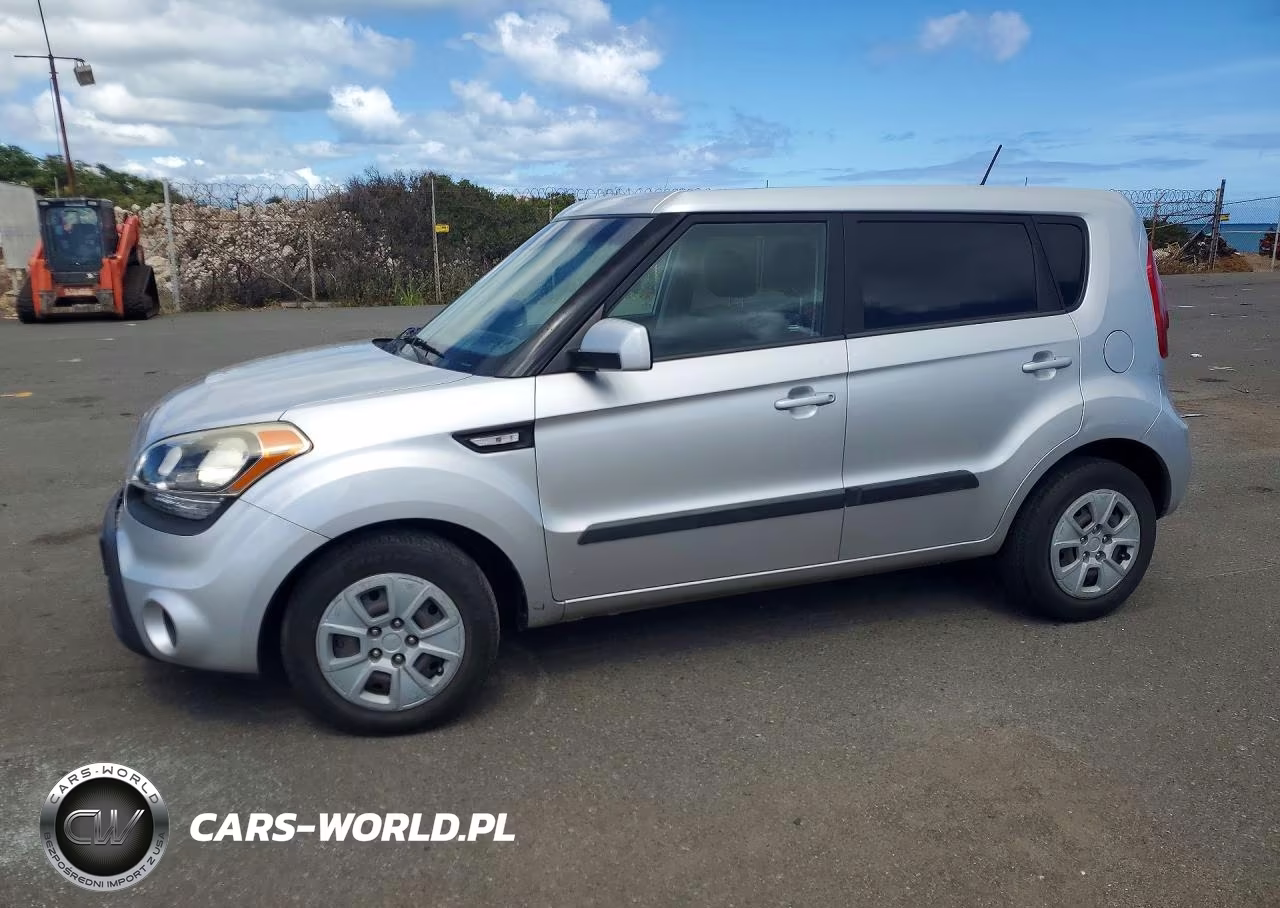 2013 Kia Soul Base