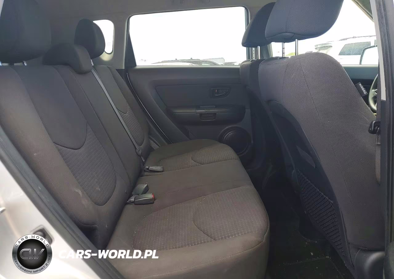 2013 Kia Soul Base VIN:KNDJT2A55D7584359 - 10
